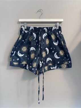 ROMWE Black Sun & Moon Print Athletic Lounge Shorts Womens Medium